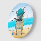 ブルドッグフランスのオンビーチ ラージ壁時計 (傾斜)