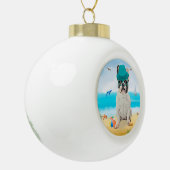 ブルドッグフランスのドッグオンビーチ セラミックボールオーナメント (左)