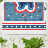 ブルドッグフランスのレッド白とブルー7月4日 キッチンタオル (折り畳み)