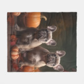 ブルドッグフランスの子犬の秋の喜びカボチャ フリースブランケット (正面(横))