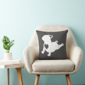 ブルドッグヨガポーズラブハートトレーニングプレゼント クッション (椅子)