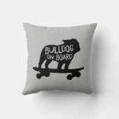 ブルドッグ・オンボード | スケートボードドッグシルエット クッション (裏面)