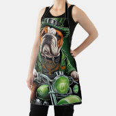 ブルドッグ・ドライビング・バイク・セント・パトリック・デー エプロン (インサイチュ)