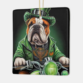 ブルドッグ・ドライビング・バイク・セント・パトリック・デー セラミックオーナメント (左)