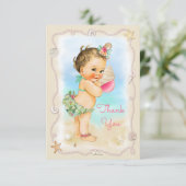 ブルネットのビーチのベビーのコンシュの貝は感謝していしています サンキューカード (スタンド正面)