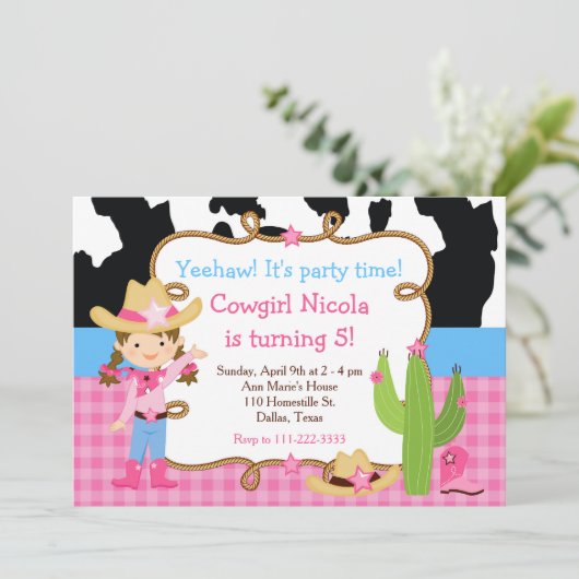 ブルネット女性のカーボーイウェスタンバースデーパーティー 招待状 (スタンド正面)