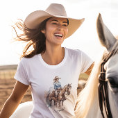 ブルネット女性のカーボーイ水色の馬に乗る Tシャツ
