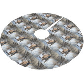 ブルマスティフ雪のクリスマス ブラッシュドポリエステルツリースカート (アングル)