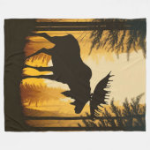 ブルムースシルエット霧がかった森の夜明け フリースブランケット (正面(横))