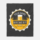 ブルワリパーソナライズされたービールボトルキャップバー フリースブランケット (正面)