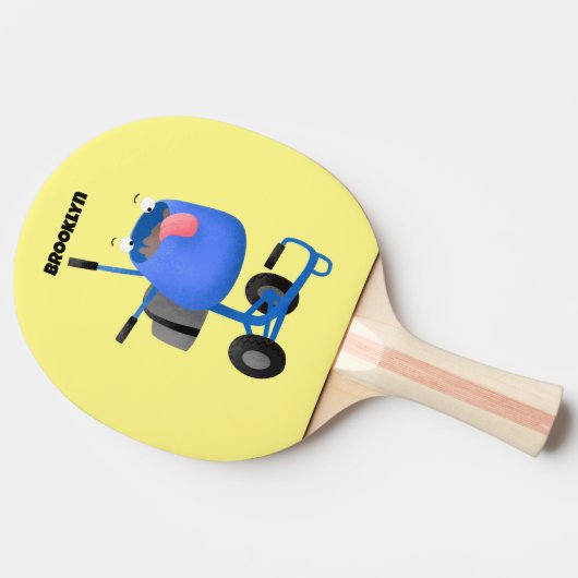 ブルーおもしろいセメントミキサー漫画イラストレーション 卓球ラケット (横)