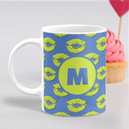 ブルーとグリーンのXOXO キスする唇のオーダーメイド コーヒーマグカップ