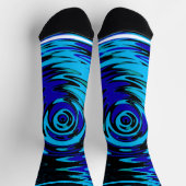 ブルーとブラックのクルーソックス、抽象芸術渦巻き ソックス (上部)
