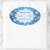 ブルーとホワイトの雪片結婚式の引き出物シール 楕円形シール (バッグ)