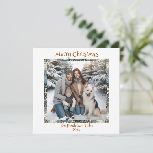 ブルーと金ゴールドの雪片ファミリーフォトクリスマス シーズンカード (スタンド正面)