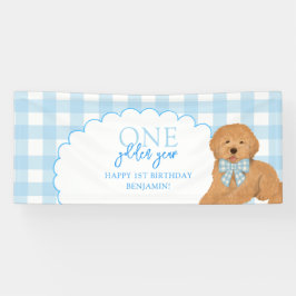 ブルーのゴールデンドゥードル子犬の1歳の誕生日おめでとう 横断幕