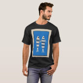 ブルーのミニマルフィッシュ Tシャツ (正面フル)