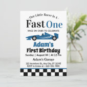 ブルーのレーシングカーブルーイの1歳の誕生日パーティー 招待状 (スタンド正面)