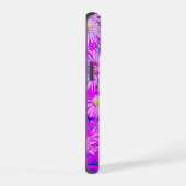 ブルーの上のフクシアの花 iPhone 15ケース (右側面)