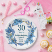 ブルーの花と真珠の30周年記念結婚記念日 ペーパープレート (パーティー)