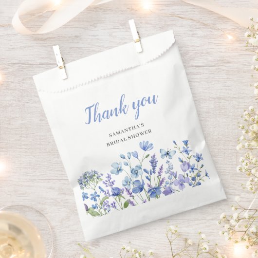 ブルーの野生の花の水彩画 ブライダルシャワー フェイバーバッグ (クリップ留めされた状態)