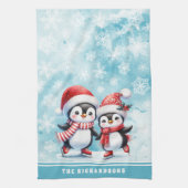 ブルーアイスエレガントスケートで滑るペンギンファミリークリスマス キッチンタオル (縦)