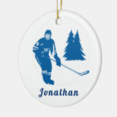 ブルーアイスホッケープレーヤー名前をカスタムするウィンタースポーツ セラミックオーナメント (左)