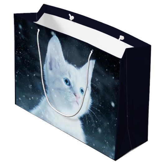ブルーアイズかわいらしかわいい白い子猫誕生日 ラージペーパーバッグ (裏面アングル)