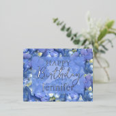 ブルーアジサイ開花ハッピーバースデー名前をカスタムする 箔シーズンポストカード (立ち正面)