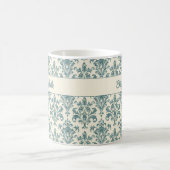 ブルーアンドクリームヴィンテージダマスク名前をカスタムする コーヒーマグカップ (中央)