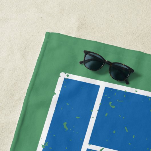 ブルーアンドグリーンテニスコート動揺してスタイル ビーチタオル (インサイチュ)