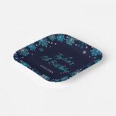 ブルーアンドシルバー雪の結晶バースデーパーティー ペーパープレート (傾斜あり)