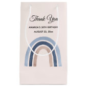 ブルーアンドピーチレインボーホー誕生日サンキュー スモールペーパーバッグ (正面)
