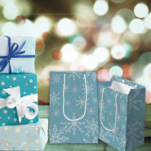 ブルーアンドホワイトスノーフレークホリデー抱き枕