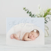 ブルーアーチフレーム感謝していユイ誕生のお知らせ 案内状 (スタンド正面)