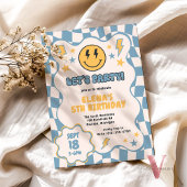 ブルーイエローグルーヴィ市松模様にスマイルレトロ誕生日 招待状