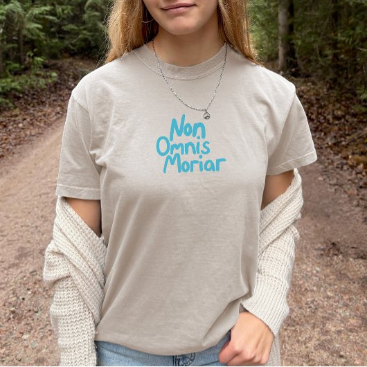 ブルーインキハンドレター古代ラテン引用文 Tシャツ