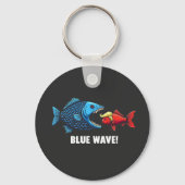 ブルーウェーブKamala Harris Walz魚の選挙 キーホルダー (正面)