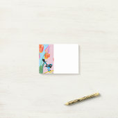 ブルーウォレン鳥パターンピンクの鳥がノートを投稿 ポストイット (デスク上)