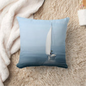 ブルーウォーターに帆船 クッション (ブランケット)