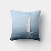 ブルーウォーターに帆船 クッション (正面)
