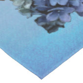 ブルーウォーターカラーアジサイの色合い テーブルクロス (アングル)