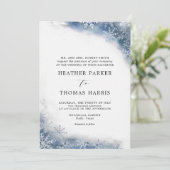 ブルーウォーターカラースノーフレークエレガントウィンターウェディング 招待状 (スタンド正面)