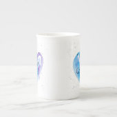 ブルーウォーターカラーハートモノグラム ボーンチャイナマグカップ (正面)