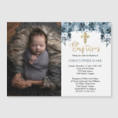 ブルーウォーター色のフローラフェイク金ゴールドボーイフォトバプテスマ マグネット招待状 (正面)