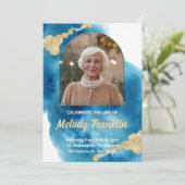 ブルーウォーター色金ゴールドフォトお祝いオブ・ライフ 招待状 (スタンド正面)