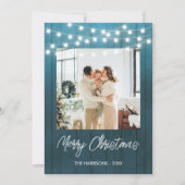 ブルーウッドプレートストリングライトフォトクリスマス シーズンカード (正面)