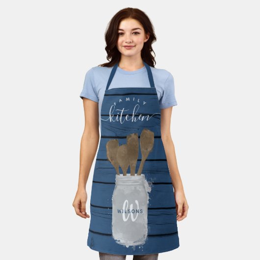 ブルーウッド素朴ジャーのスプーンファミリーキッチン エプロン (着用した状態)