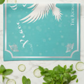 ブルーエレガントとシルバー「ピースオンアース」の休日 キッチンタオル (折り畳み)