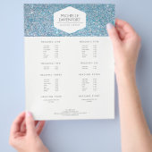 ブルーエレガントグリッター上の白いエンブレム チラシ (手)